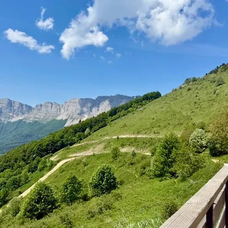 Le Nid Du Vercors Chateau-Bernard
